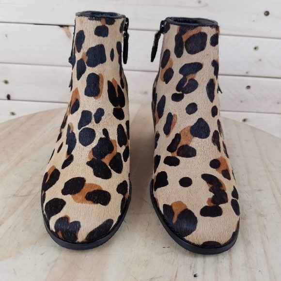Cole Haan 5.5 US Joanna Genuine Calf Hair/Fur Bootie Boot W18105 Side Zip Jaguar - Picture 4 of 11